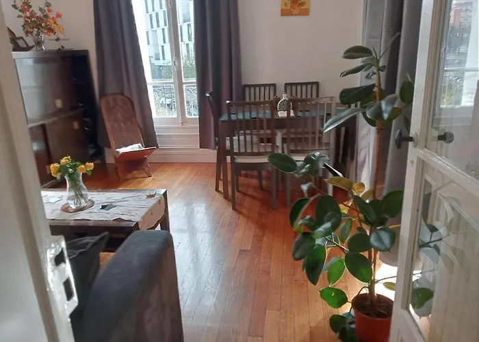 2 Rooms Paris 13 Near Cite U